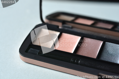 Image of Eyeshadow palette