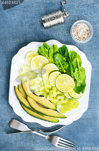 Image of slice of fresh lime and avocado