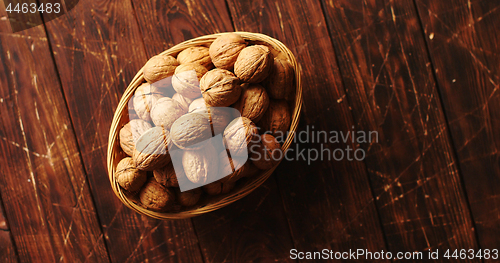 Image of Bowl with fresh walnuts