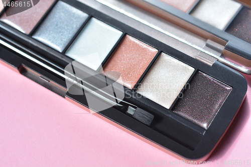 Image of Eyeshadow palette