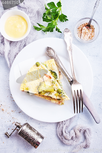 Image of omelette with vegetables 