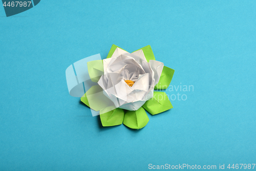 Image of Origami water lily