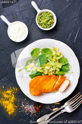 Image of chicken breast with salad