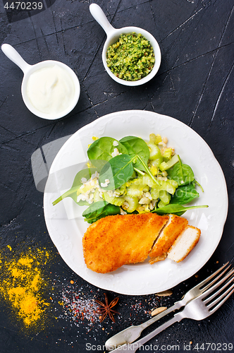 Image of chicken breast with salad