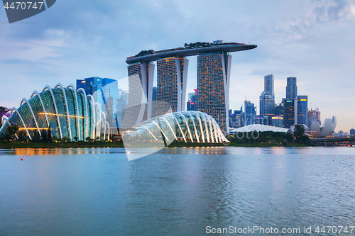 Image of Singapore financial district with Marina Bay Sands