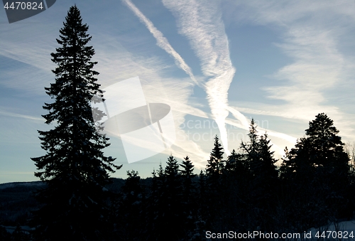 Image of Contrail tracks from plain traffic 