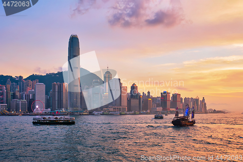 Image of Junk boat in Hong Kong Victoria Harbour