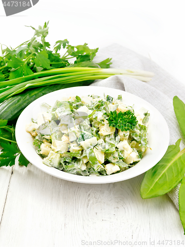 Image of Salad with potatoes and sorrel on table