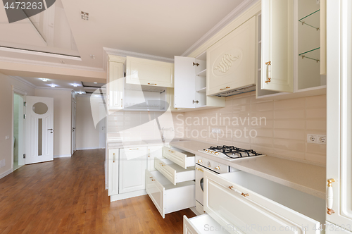 Image of Classic cream colored kitchen