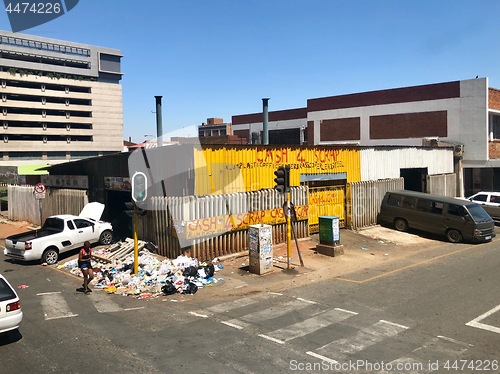 Image of A scrap dealer is housing its garbage on the streets of Johannesburg, South Africa