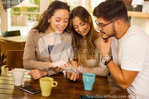 Image of Friends at the cafe 