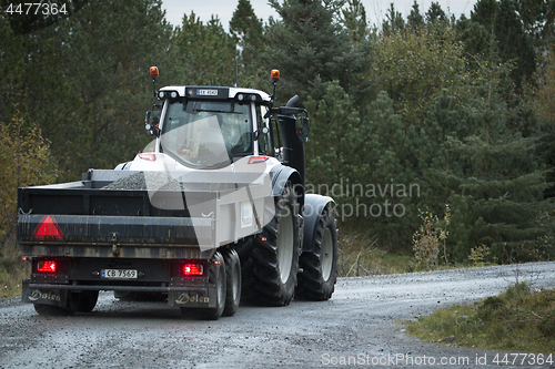 Image of Tractor