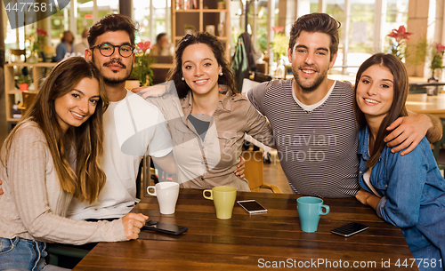 Image of Friends at the cafe 