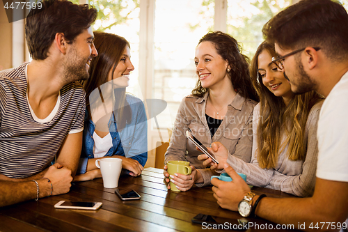 Image of Friends at the cafe 