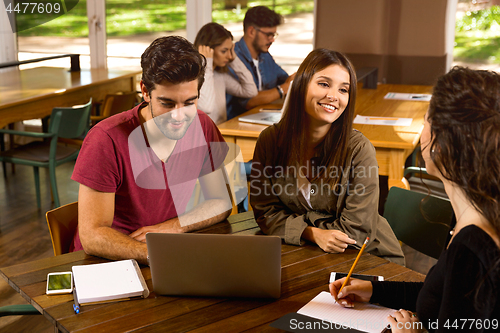 Image of Friends studying together 