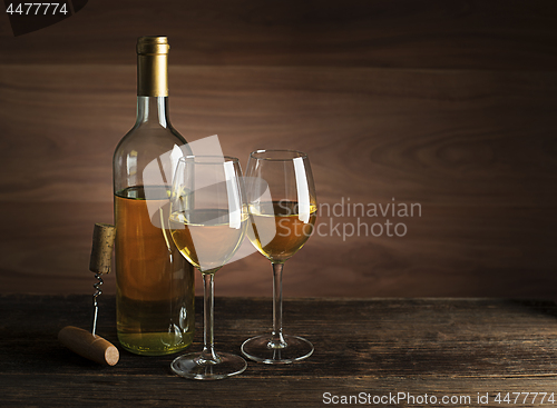 Image of White wine