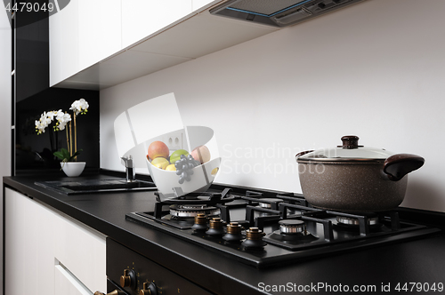 Image of Modern classic black and white kitchen