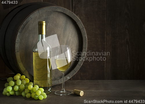 Image of White wine