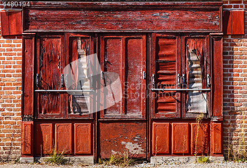 Image of Vintage storefront in Saint-Vi?tre