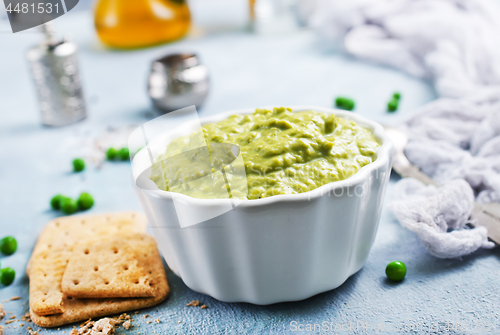 Image of mashed green peas