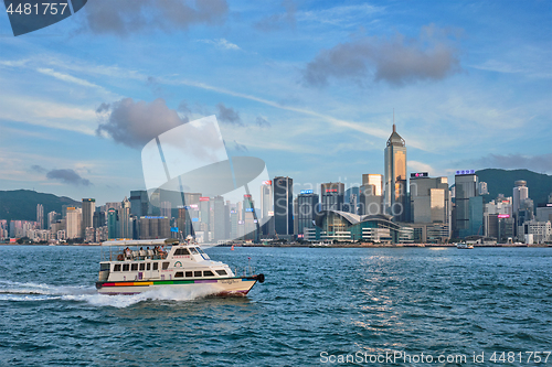 Image of Junk boat in Hong Kong Victoria Harbour