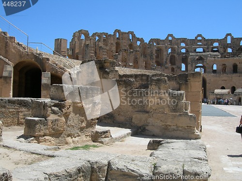 Image of colosseum of tunisia