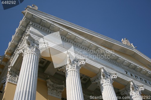 Image of roof detail and pillars