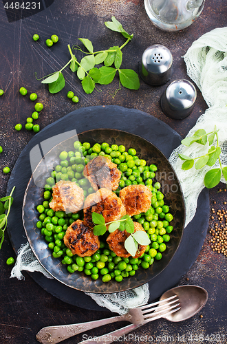 Image of green peas with cutlets