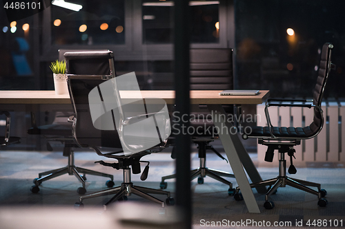 Image of Empty Modern Office