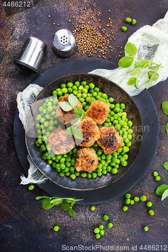 Image of green peas with cutlets