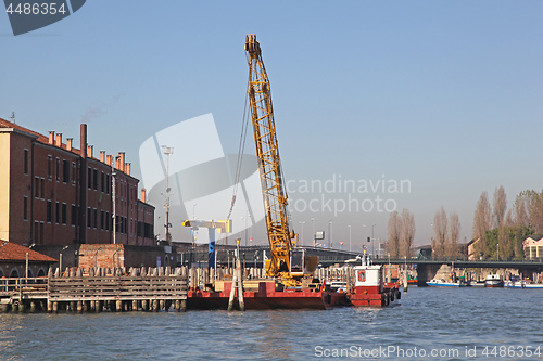 Image of Crane Barge Venice