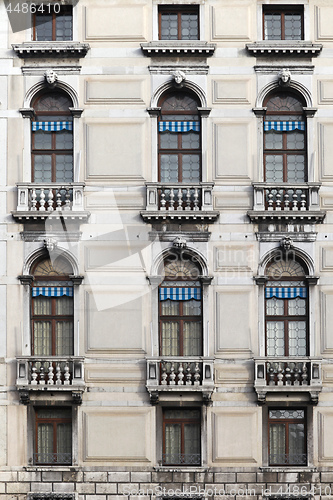 Image of Venice Windows