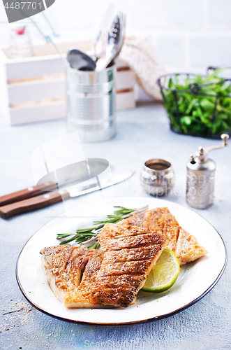 Image of fried fish on plate