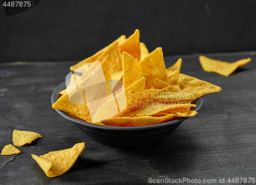 Image of bowl of corn chips nachos