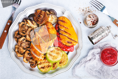 Image of chicken barbecue and grilled vegetables