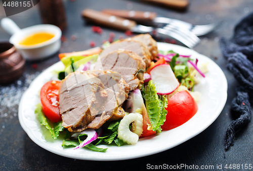 Image of chicken with vegetables