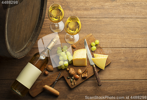 Image of White wine