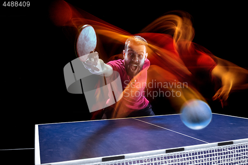 Image of The table tennis player serving