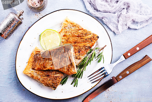 Image of fried fish on plate