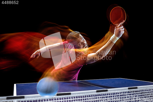 Image of The table tennis player serving