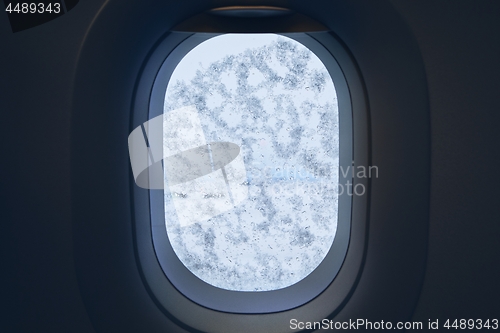 Image of Snowing at the airport