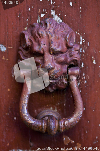 Image of Ancient lion shaped door knocker