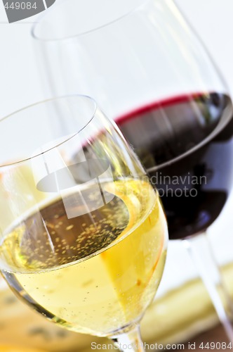 Image of Red and white wine