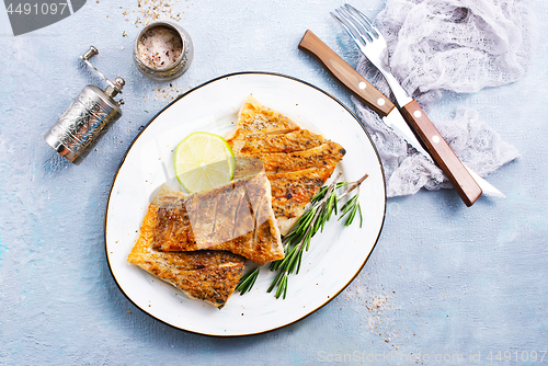 Image of fried fish on plate