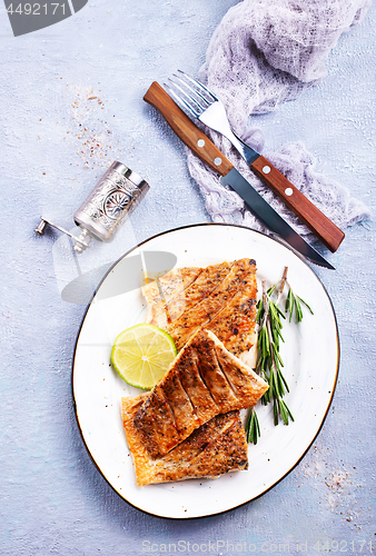 Image of fried fish on plate