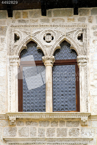 Image of Museum window