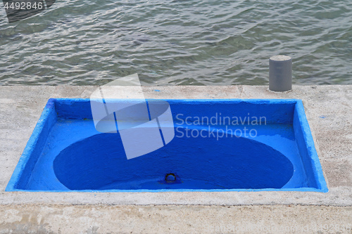 Image of Bathtub at Sea