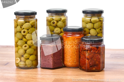 Image of Olives , pesto, dried tomatoes