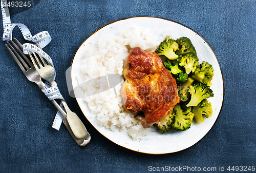 Image of rice and meat with briccoli