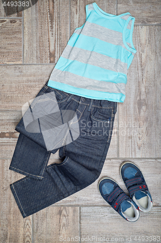 Image of Boy\'s clothing on the floor